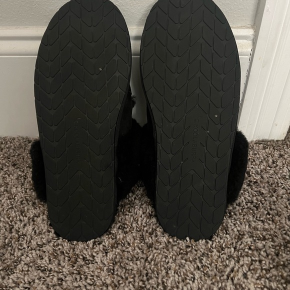 Uggs koolaburra black suede fur lined slip on slippers size 11 - Picture 2 of 4